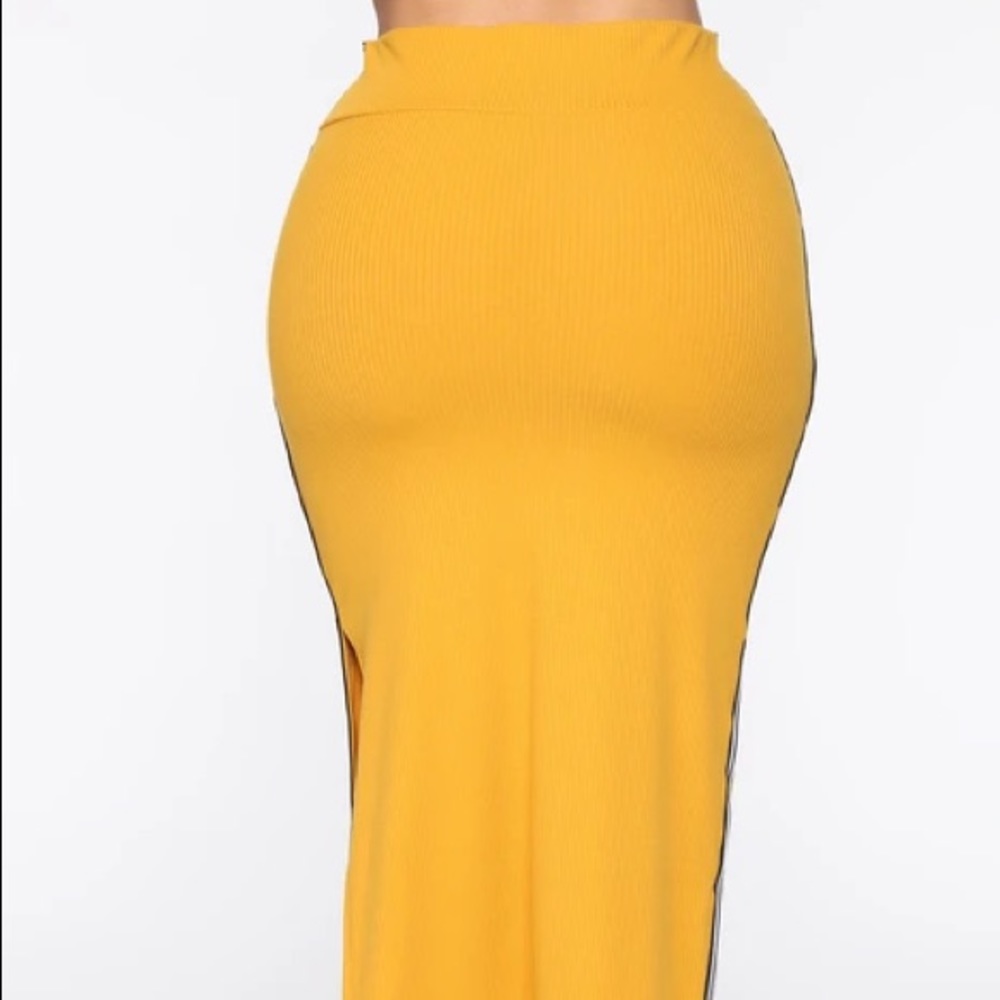 Sassy Ribbbed Skirt Set - Mustard - Picture 5 of 6